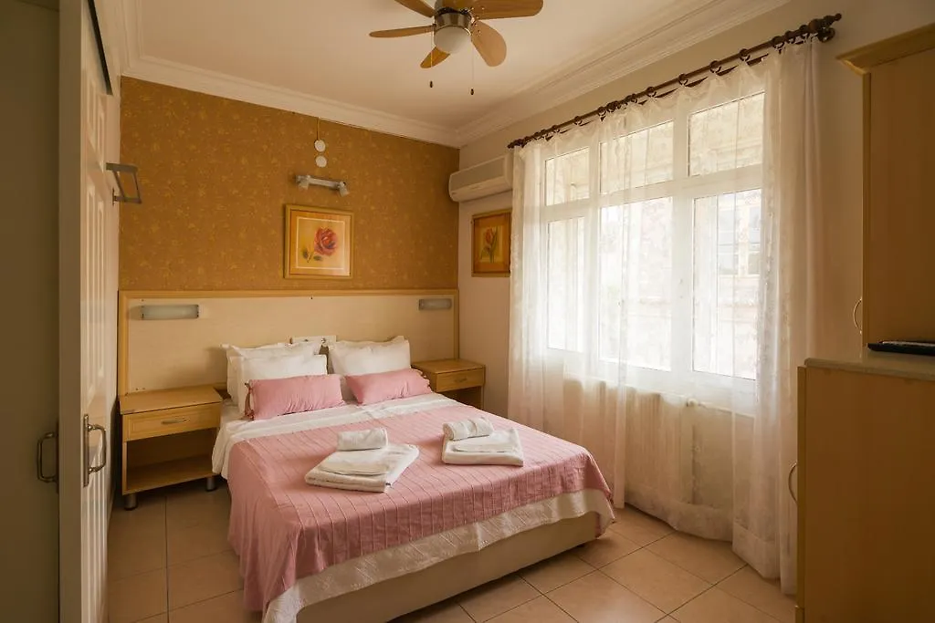 Cunda Altay Hotel 0*, Ayvalı Türkiye